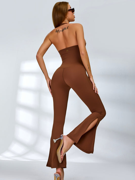 Halter-Jumpsuit mit ausgestelltem Bein