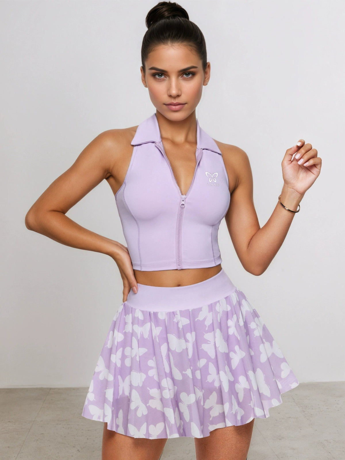 Neckholder-Croptop und Tennisrock mit Schmetterlingsprint-Set