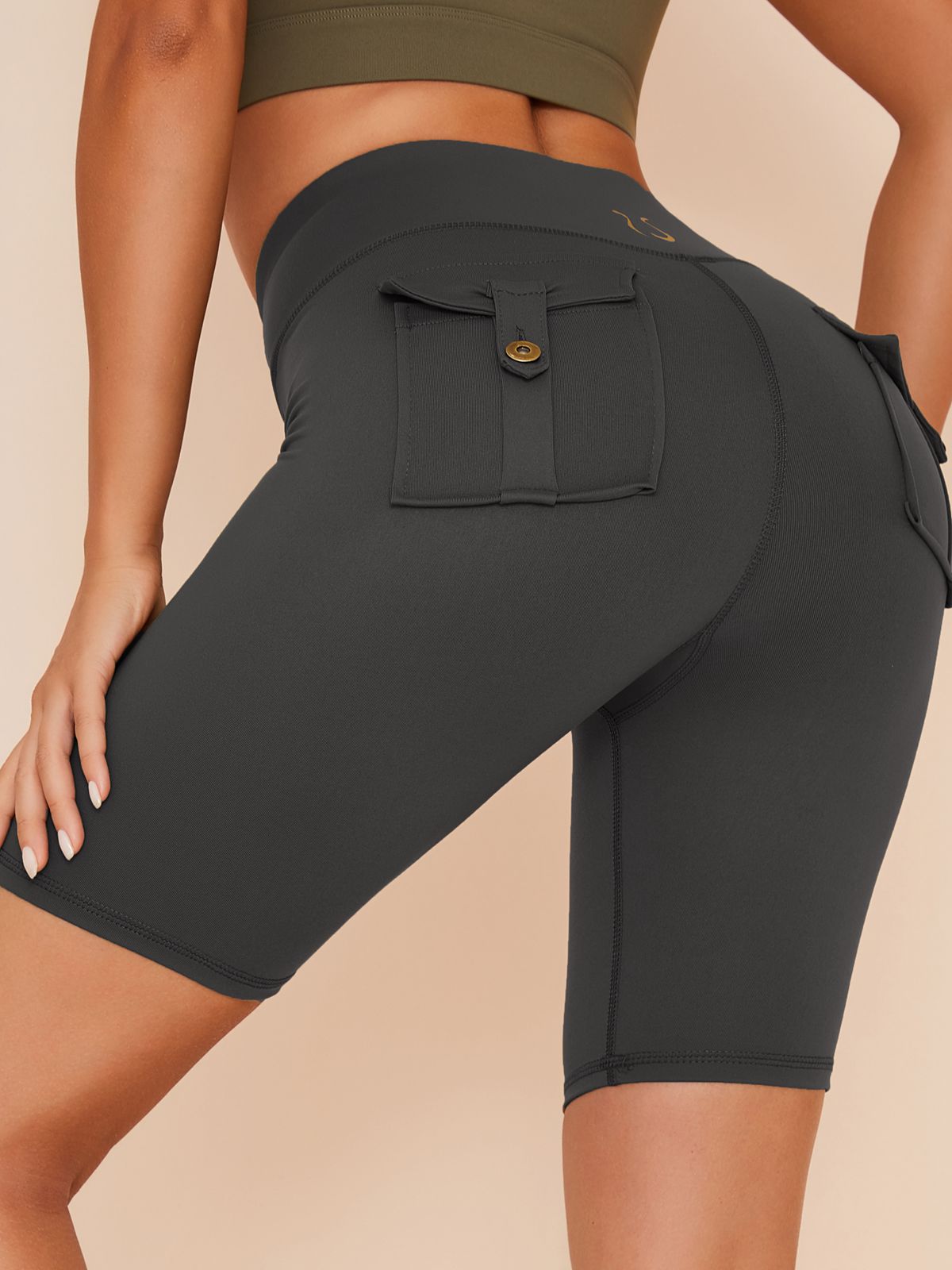 Spandex-Gym-Booty-Cargoshorts mit Taschen