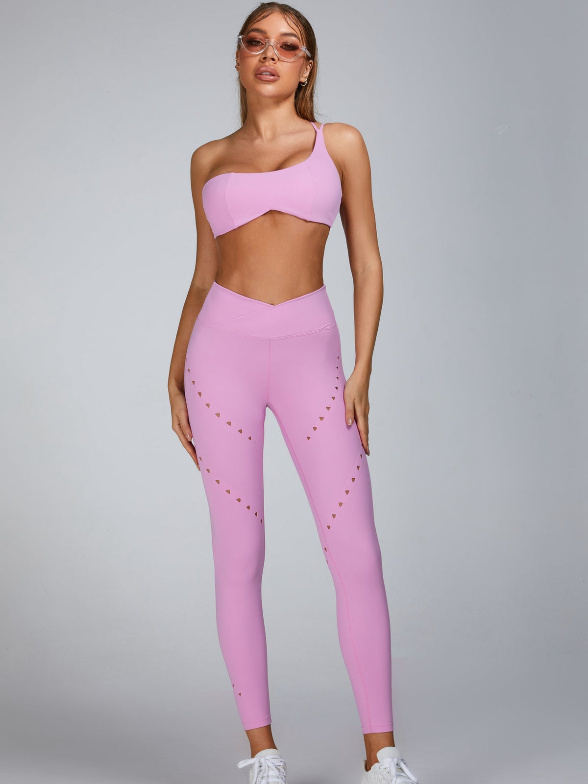 Cutout V Shape Waist Spandex Gym Booty Shorts