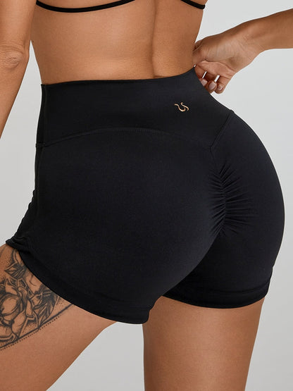 Kurzer Trainingsanzug mit Scrunch Bum und überkreuztem Rücken