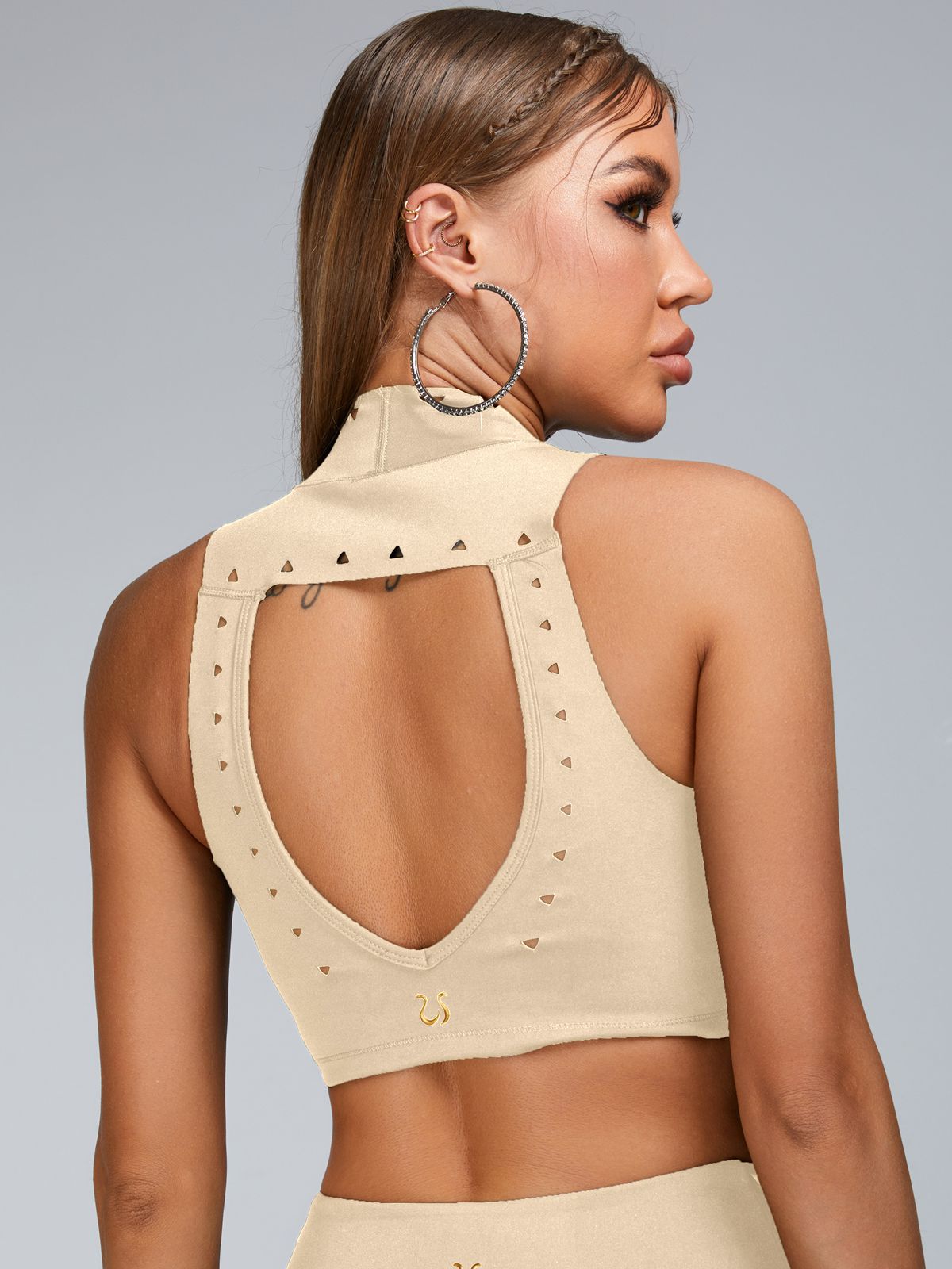 Cutout V Shape Waist Backless Skirt Suit