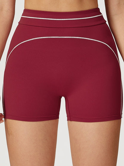 Contrast Color Big Heart Shape Push-lift Shorts