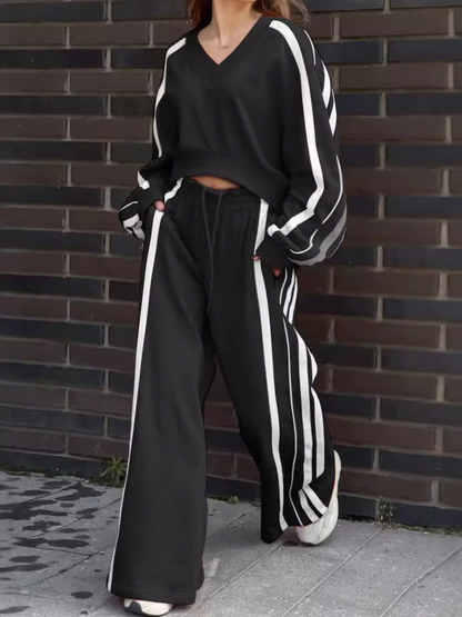 Contrast Color Stripes Big Heart Collar Pocket Casual Tracksuit