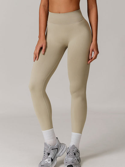 Seamless Solid Color Elastic Tight Push Up Design Leggings