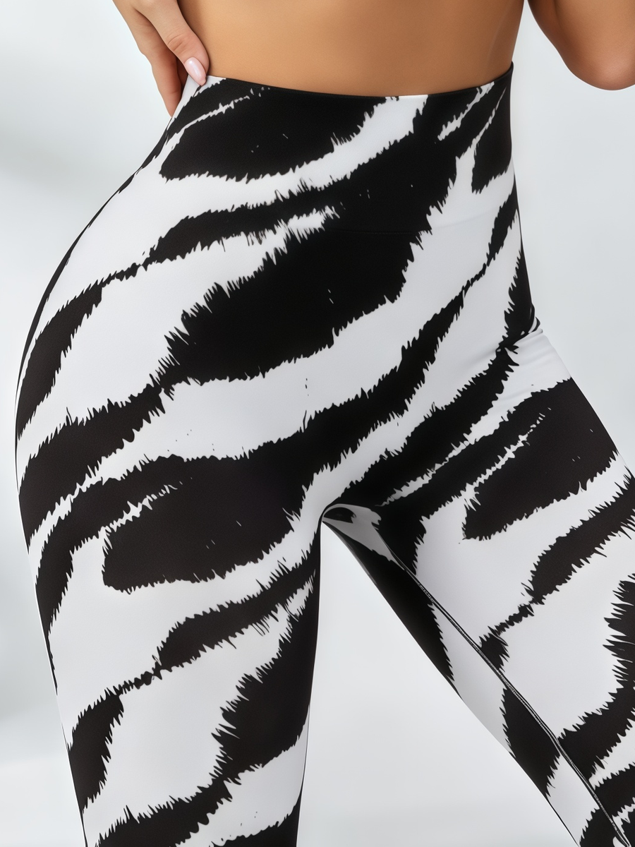 Halter‑Twist Back Sports Bra & Zebra‑Print High‑Waisted Leggings Set