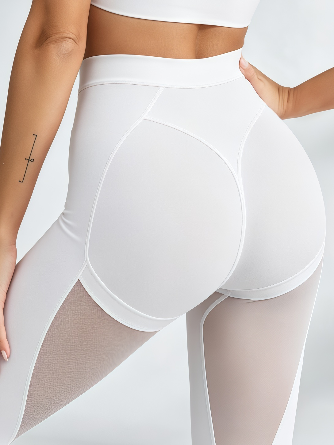 Keyhole-Cutout Cropped Top & Mesh-Panel Leggings Set