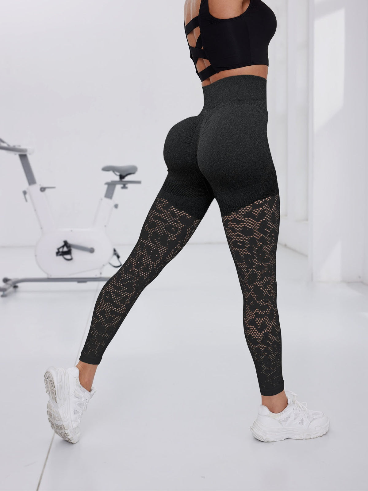Seamless High-Waist Sculpting Leggings with Perforated Detail