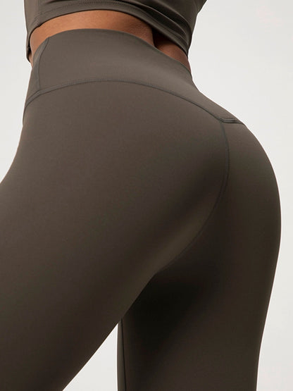 Gefütterte High-Rise Leggings mit elastischem Bund