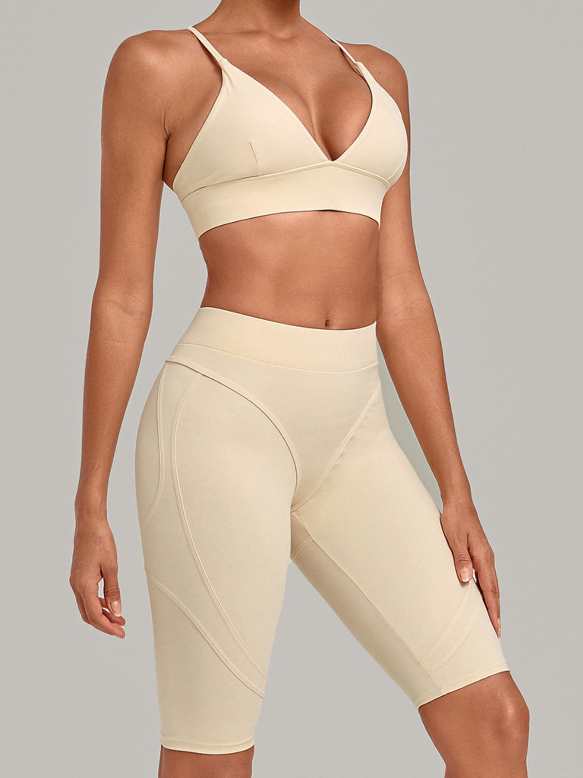 V Neck Sports Bra & Knee Length Shorts 2 Piece Yoga Set