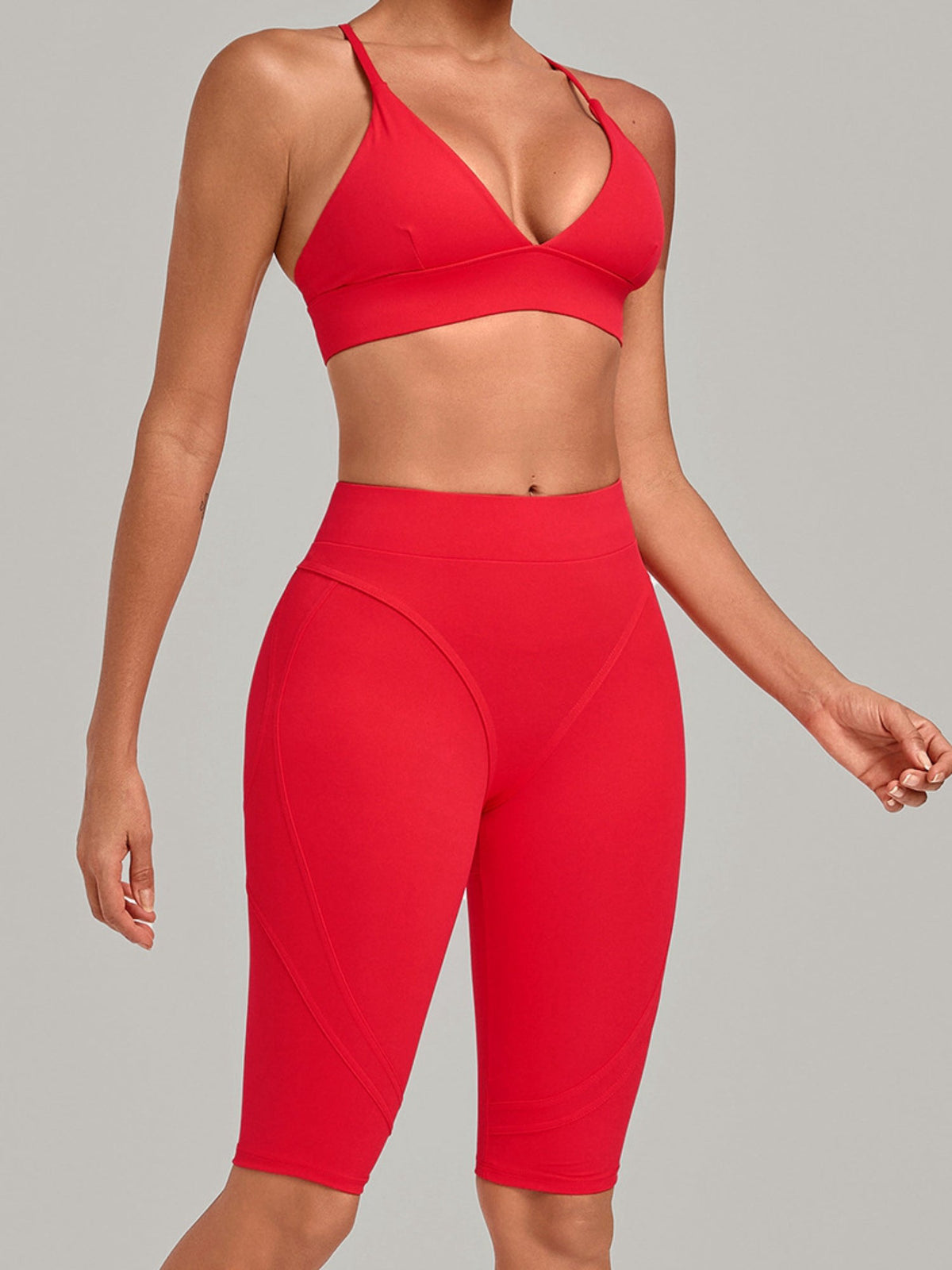 V Neck Sports Bra & Knee Length Shorts 2 Piece Yoga Set