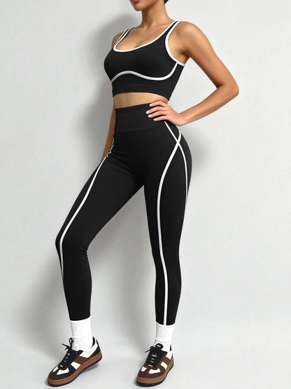 Seamless Contrast Trim 2 Piece Yoga Outfit