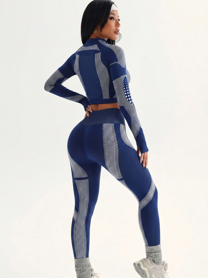 Sculpting Patterned Activewear Crop Top & Leggings Set