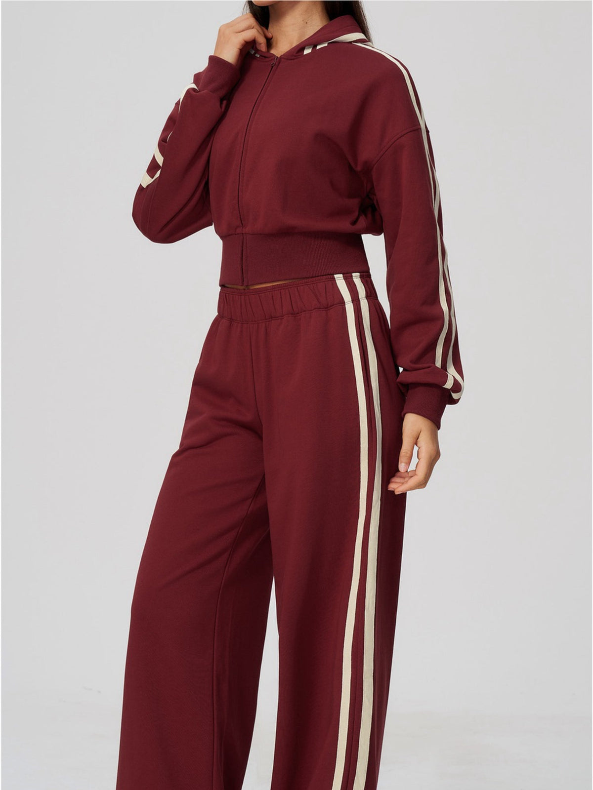 Women's Hooded Cropped Tracksuit with Wide-Leg Striped Trousers