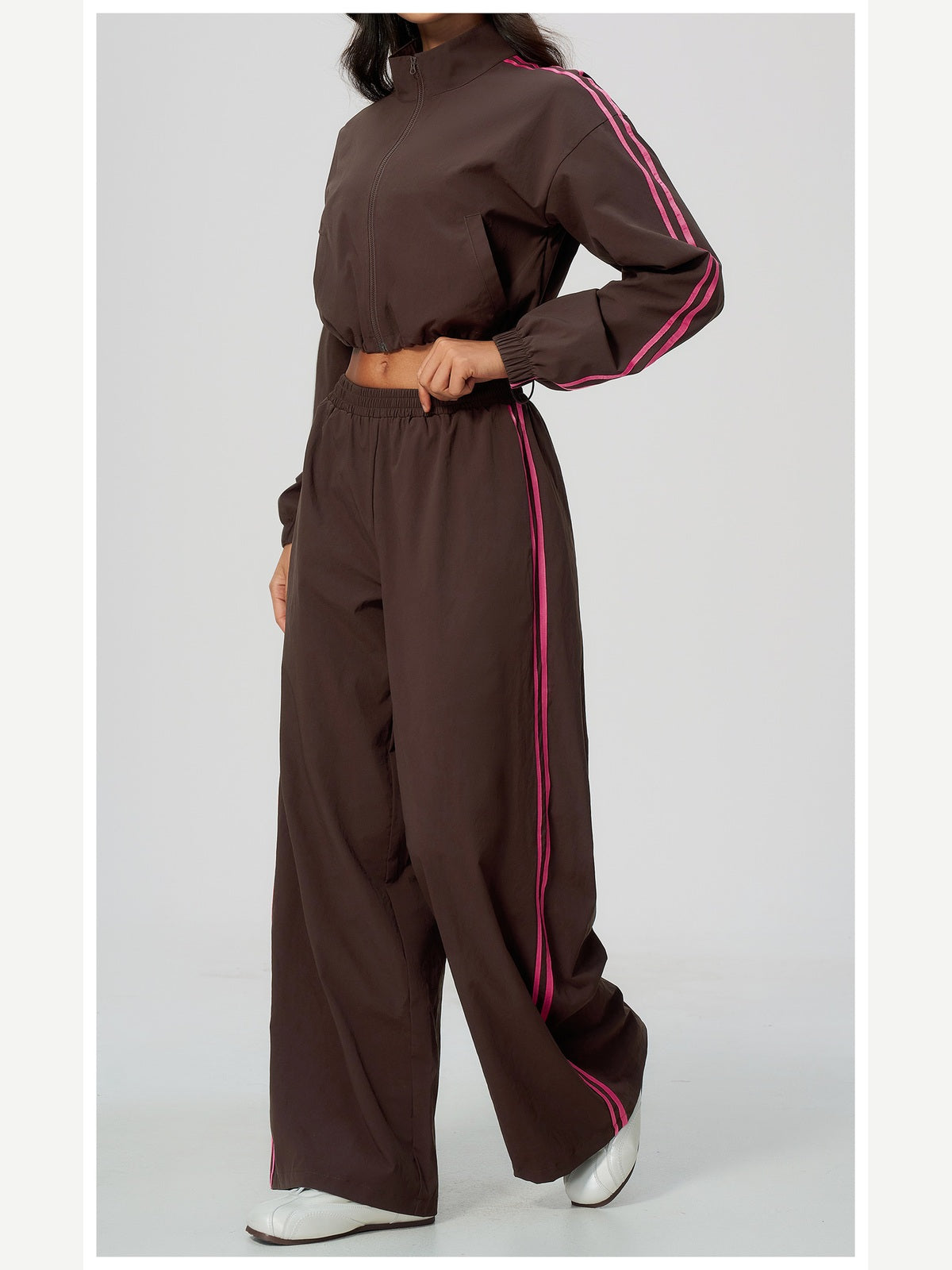 Women's Two-Piece Contrast Stripe Tracksuit Set