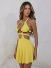 Geripptes Neckholder-Tenniskleid mit Cut-out