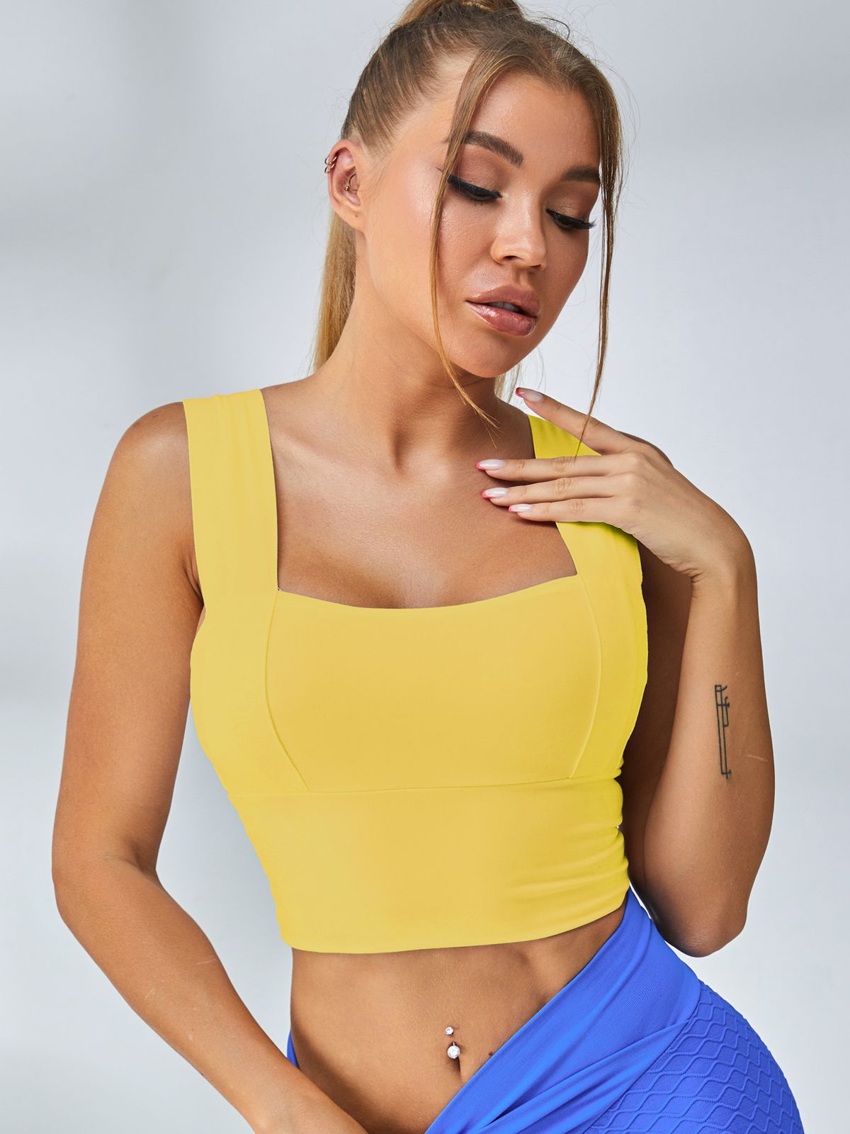 Wide Shoulder Strap Sports Bras