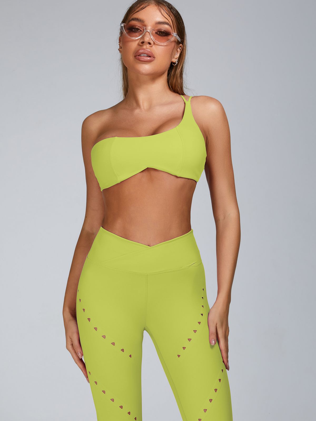 Cutout V Shape Waist Spandex Gym Booty Shorts