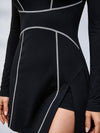 Schwarzes langärmeliges Tennis-Kleid mit halbem Reißverschluss, Kontrastnähten und integrierten Shorts
