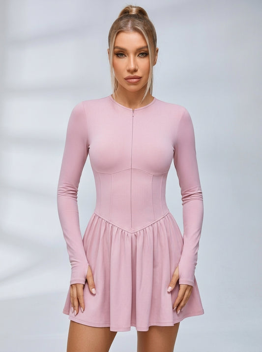 Langärmliges Tennis-Kleid mit halbem Reißverschluss