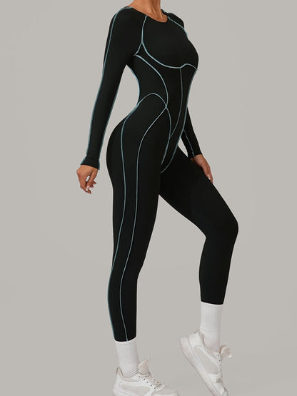 Sexy rückenfreier Overall mit Kontrastfarben-Streifen