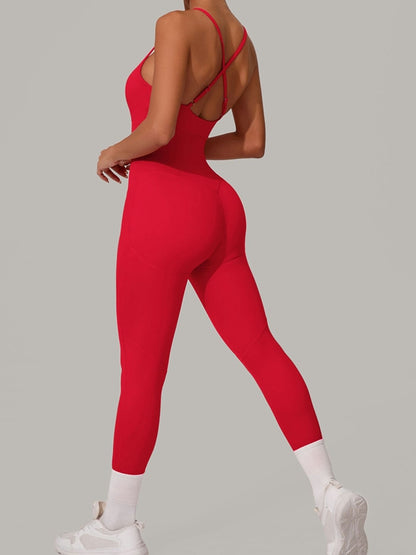 Sexy Jumpsuit mit überkreuztem Rückenausschnitt und Push-Up-Effekt